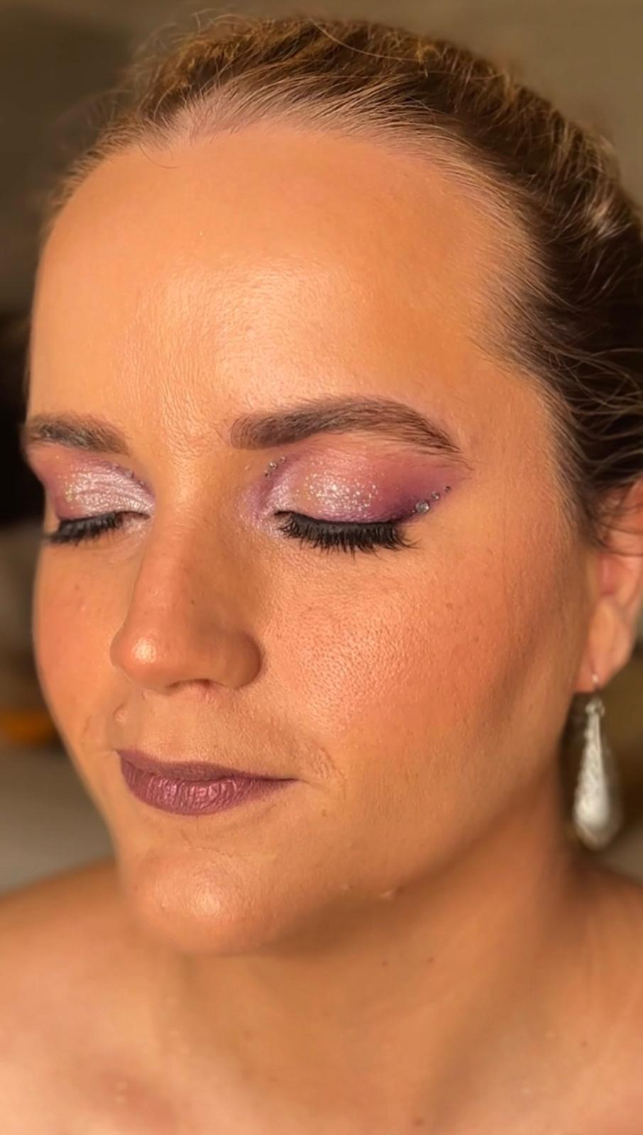 Velvet Muse eye shadow look by Amber Linane, makeup artist Queensland